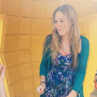 QuinntanaR's profile picture. 