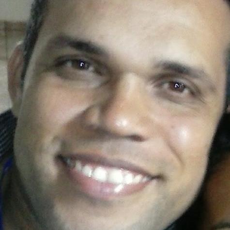Somente mais um na multidão!