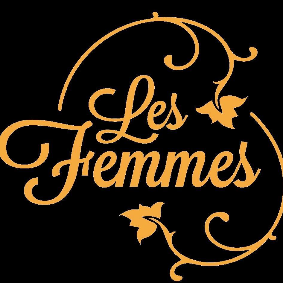Grupo vocal femenino cuyo proyecto es juntar el conocimiento técnico y clásico adaptándolo a la nueva era musical: lesfemmes@lesfemmesgrupovocalfemenino.com
