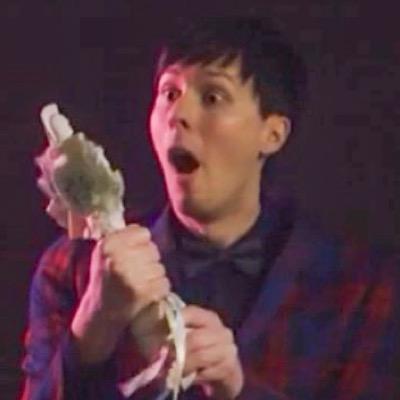 Follow @Phandom_Layouts for daily Phan layouts