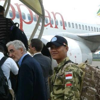 PrajaPandawa's profile picture. duniamu vs duniaku