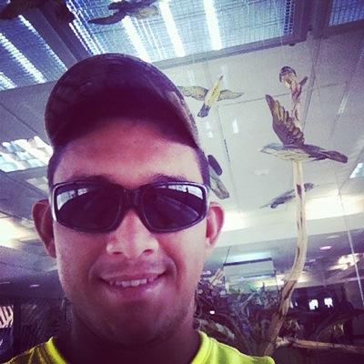 T.S.U, Venezolano, 100% Opositor! y a volar de aqui...