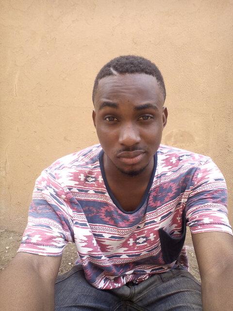 Born again follower of Christ 
 Model...hair stylist...fashion designer Pin:7FEFED0E