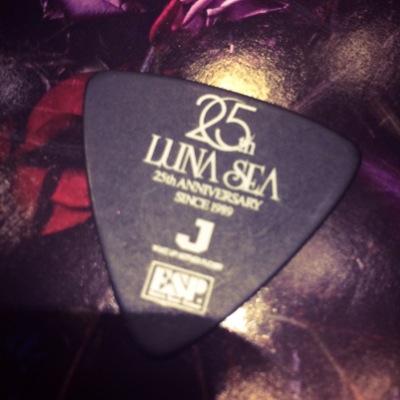 mitta7777's profile picture. ステージ4b癌闘病中。 町田時代からの筋金入りSLAVE。LUNA SEA時々SOUL'S MATE。SUGIZOさんの影響で仕事の鬼。Webにライブレポートを書くことがあります。関係ないことは余り呟きません。 闘病中にてしばらくLIVEから離れてましたが最期に見に行きたいです