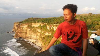 herdansetupe's profile picture. Mengukir di atas batu lebih baik dari pada mengukir di atas air,,