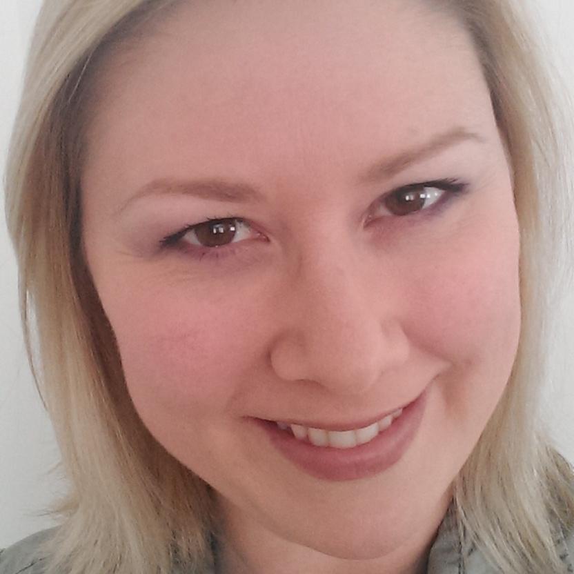 Freelance content writer with diverse portfolio. Content marketing enthusiast. Coronation Street junkie. Hockey mom. In that order.