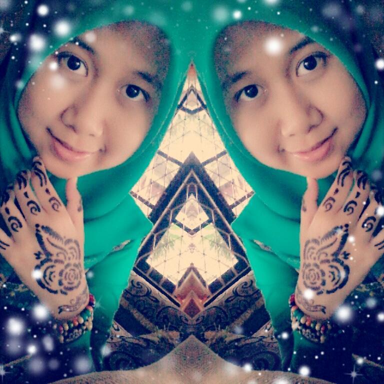 Raden Sita Nisrina~ #3JHS |7C |8F |9C| XA#smkfarmasibogor  [smkf] 120314 ♥R.dmn {}
