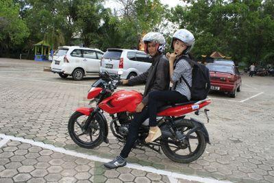 DNirnayanti's profile picture. disitu aku mulai cugak