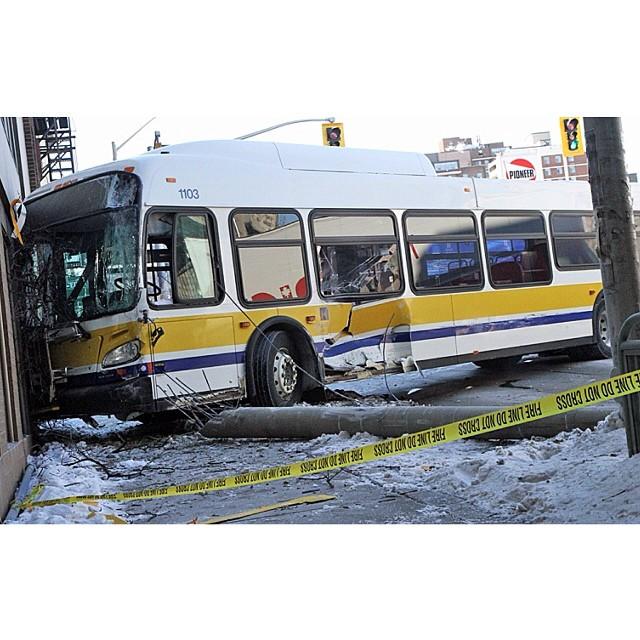 PubTransitBlues's profile picture. A man who is forced to use public transportation  on a daily basis. The sights, sounds & my thoughts on my journey #PublicTransitBlues