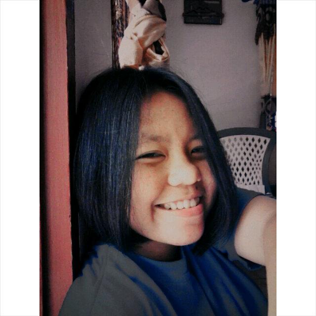 I'm desy. . I'm school at SMAN 2 Sblg. pliss follow me :D and i Folback too . I'm glad to see you all ( ~˘▽˘) (˘▽˘~)