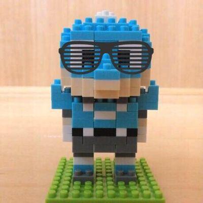 川崎フロンターレサポ(藤沢市在住)
赤羽橋で働くサラリーマン
娘がポケモンカード始めました