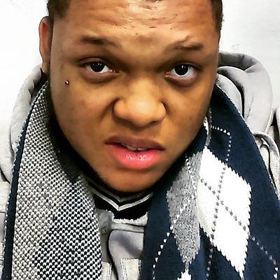 Im RedSavage. Born and Raised in the heart of St Louis. Midwest baby. Don't take no shyt from nobody. NOBODY. Rapper, hooper, humble etc