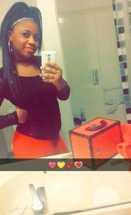 tayjia60's profile picture. 