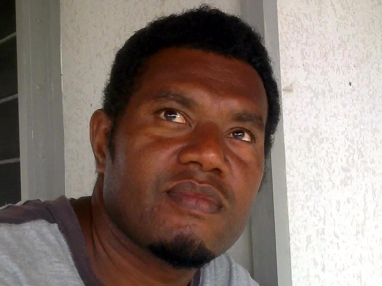 Single male, 36 yrs of age n Loves GOD's Purpose. Without it I'm damn useless.