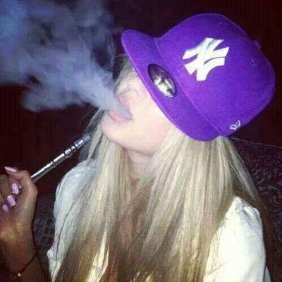 loloshayeb57's profile picture. 