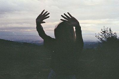 CLARIS.