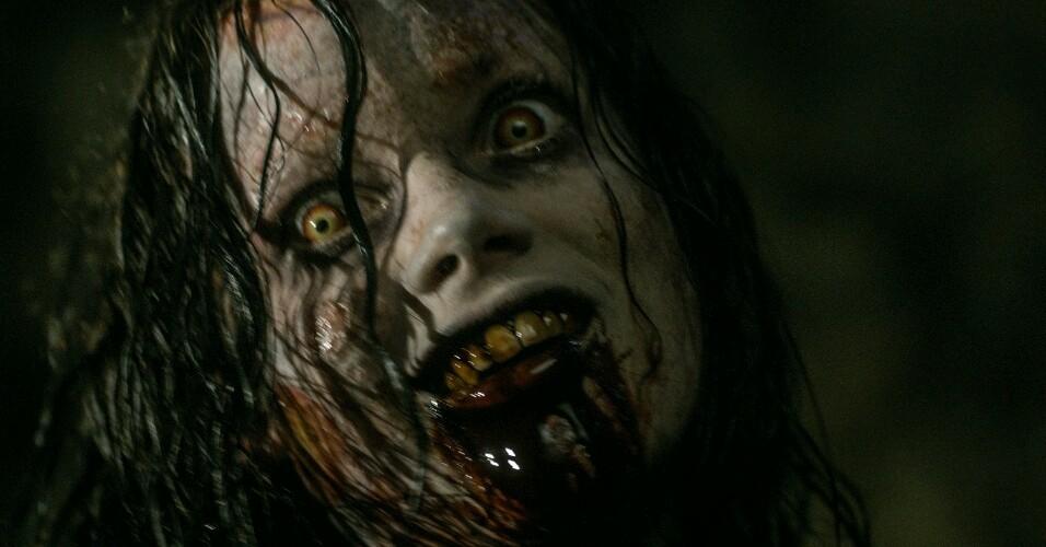 Dedicada a pessoas que amam filmes de terror❤