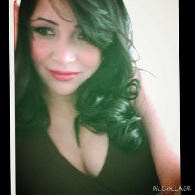 Mamá de un príncipe encantador y de una muñeca hermosa... completamente enamorada y afortunada!!! 👨‍👩‍👧‍👦