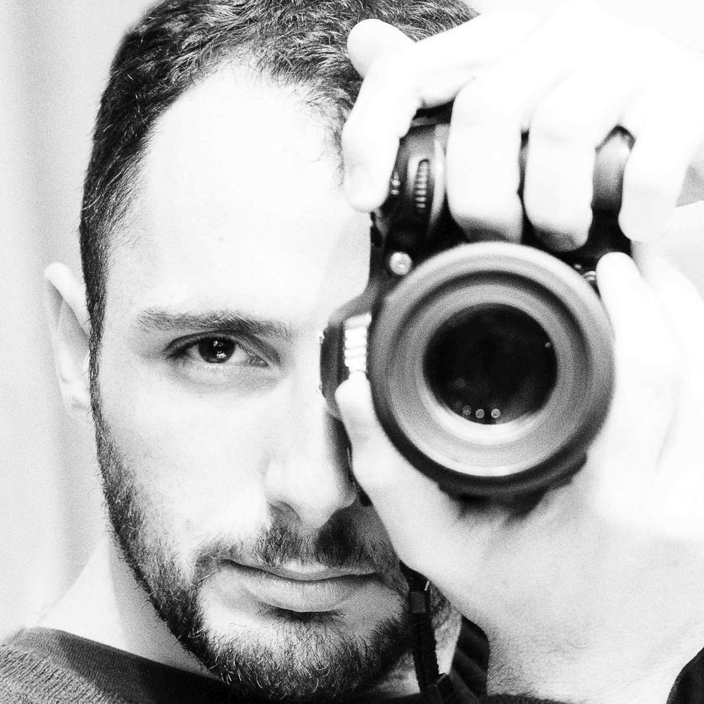 Disponibile in prov. di Roma e dintorni per foto di Eventi, Book, Cresime, Battesimi, Comunioni, Matrimoni e Altro. Contattami per saperne di più.