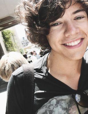 hazzaviadin's profile picture. 1D°