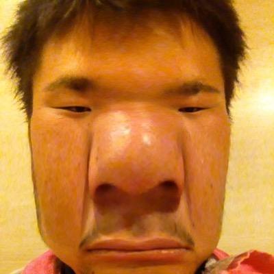 まぁ、アルトサックス吹いてました。 今は部活を引退し、 受験勉強をしとります。 応援、よろしくお願いします。(#^.^#)