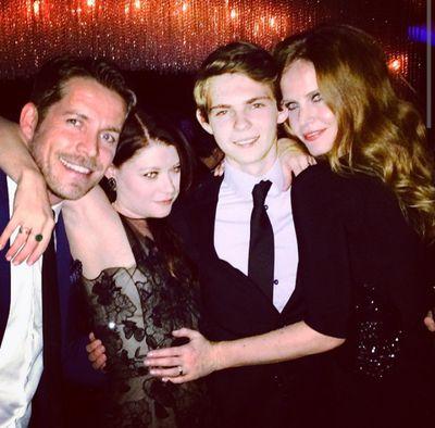 my life is based on the OUAT cast acknowledging my existence. sorry mom.