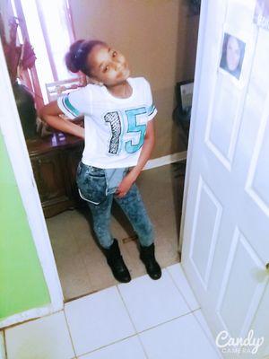 I'm prettyand taken