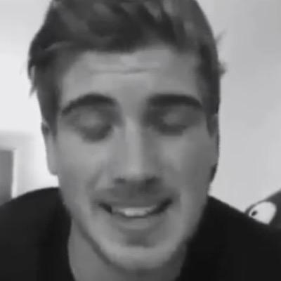 Free follow follow me here: @FlamingGraceffa
