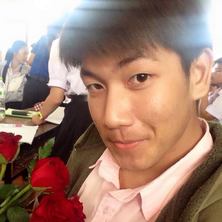 คิดว่าทุกอย่างเป็นสิ่งชั่วคราว เหมือนจะมั่นคงแต่ป่าวเลย