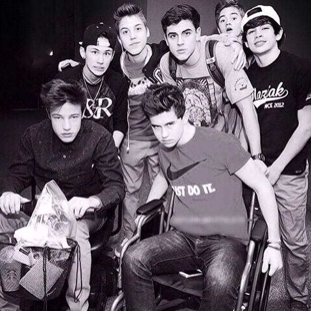 I created this page to support magcon , and that although we are on the other side of the world we support them with the greatest forces. ♥