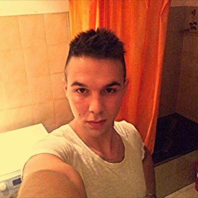 ste112010's profile picture. 