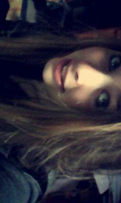 je ne t'oublierai jamais quoi qu'il arrive une promesse et une promesse ♥♥ je t'aime
