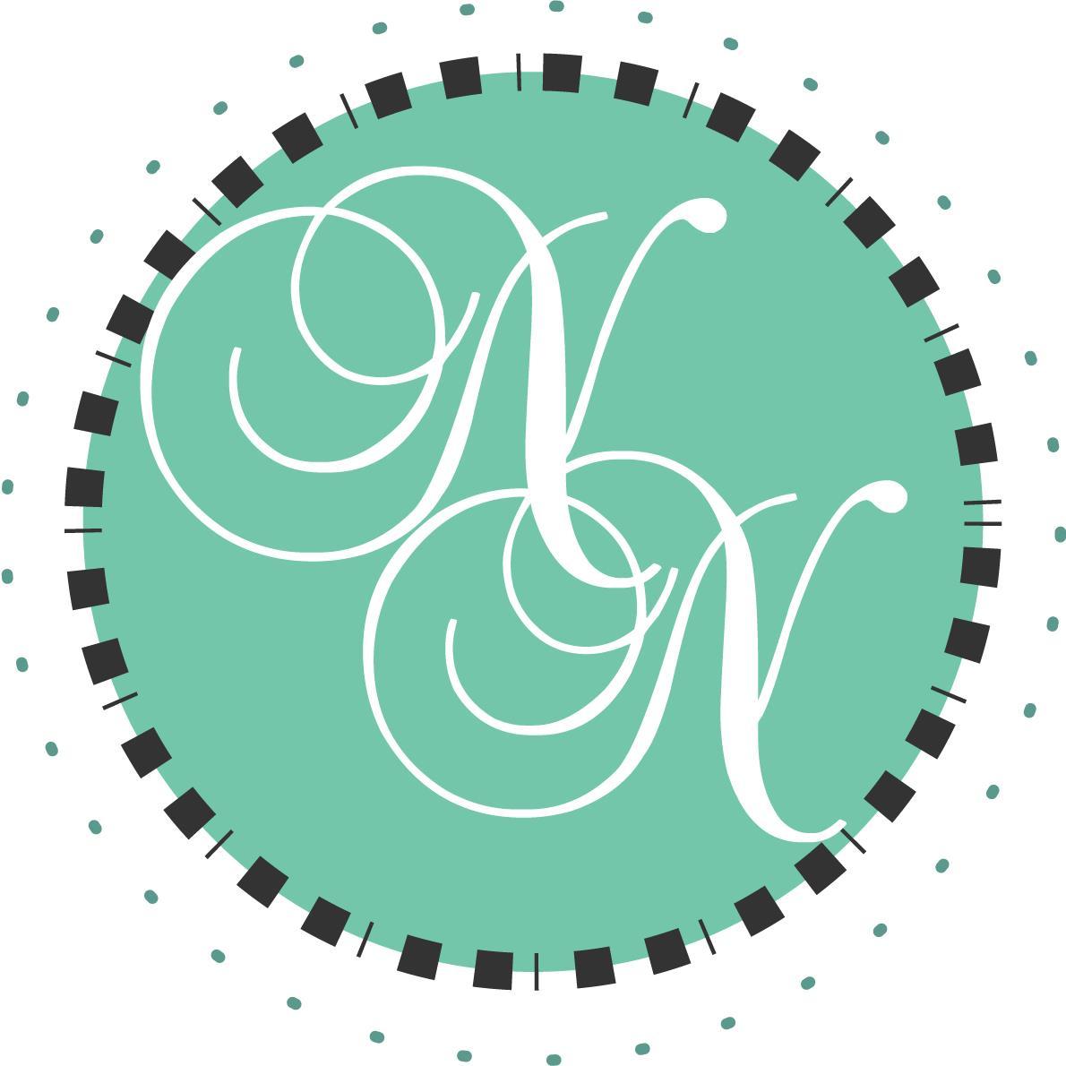 Modern nursing fashion! Finally, a place where breastfeeding and fashion come together!