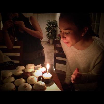 Feb13thh's profile picture. DM me any pics from tonight!