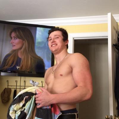 ShitPipesSays11's profile picture. 