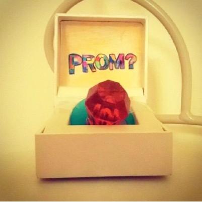 Everybody Loves Prom Proposals.