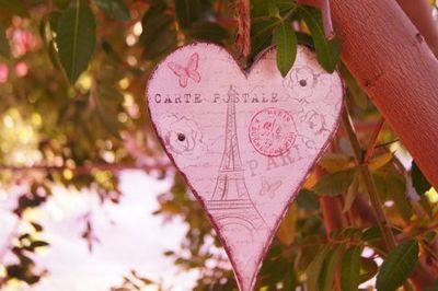 sharing my life, loves and personal stuggles, to lift myself up from all that life has thrown at me.