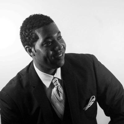 Photographer specializing in glamour, events and freelance photo journalist.