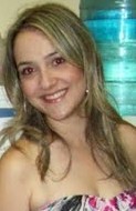 Bacharela em Direito.