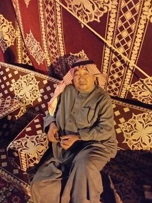 مادمت عايش اخدم الناس و اصنع المعروف و ازرع الخير في كل مكان و لا بد في يوم من الايام بلقاها