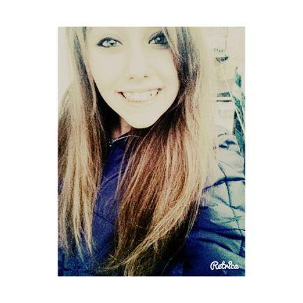 marikaarena73's profile picture. 