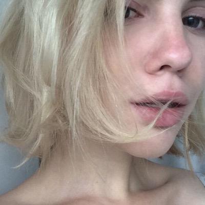 Mon but est de réunir les gens (former des couples). Envoyez moi en dm vos critères et je les posterai sur le compte en anonyme.