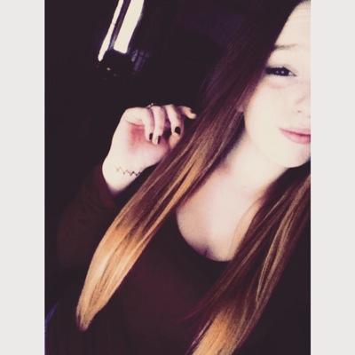 si la vie te donne une centaine de raison de pleurer, donne lui des millions de raison de sourire.❤️