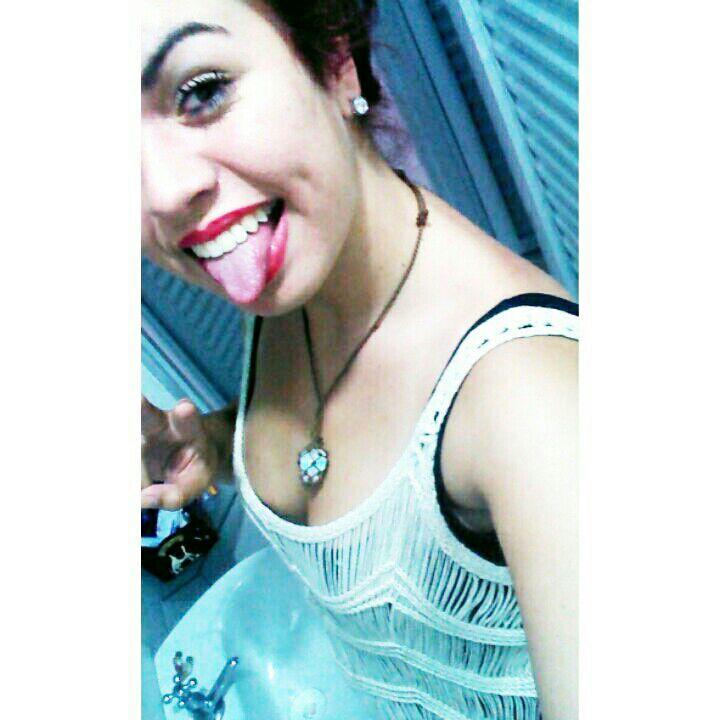 Sonhar, viver e todo o dia agradecer.