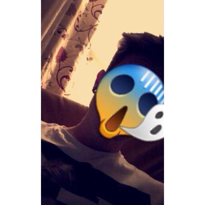 enzo_army's profile picture. mes tweets sont basés sur des retweets. (éhéh jeu de mot)