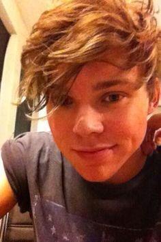 I'm a 6 and he's a 10. He's so fit, I'm insecure. Me without you just isn't the same.