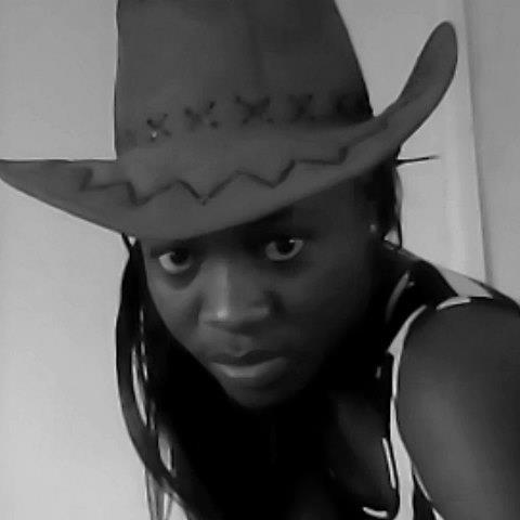 ellishaduka's profile picture. 