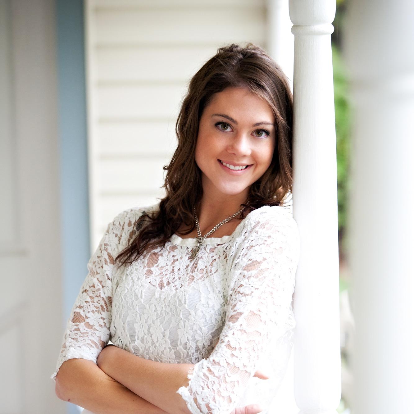 Marketing director at Eye Consultants | nxt Model | MSU Denver | Pre-med en route to PA | Loves the outdoors, mountains, and anything adventurous.