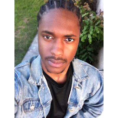 Born 01/01/1991/worker/traveller/logical thinker #TEAMLAKERS #COMPTON http://t.co/TlBAPp0k8z INSTAGRAM @MateoIsaias
