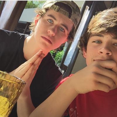 0/12follow♡| 0/2Griers follow♡| original magcon 4ever!!♡| @hayesgrier @nashgrier ♡